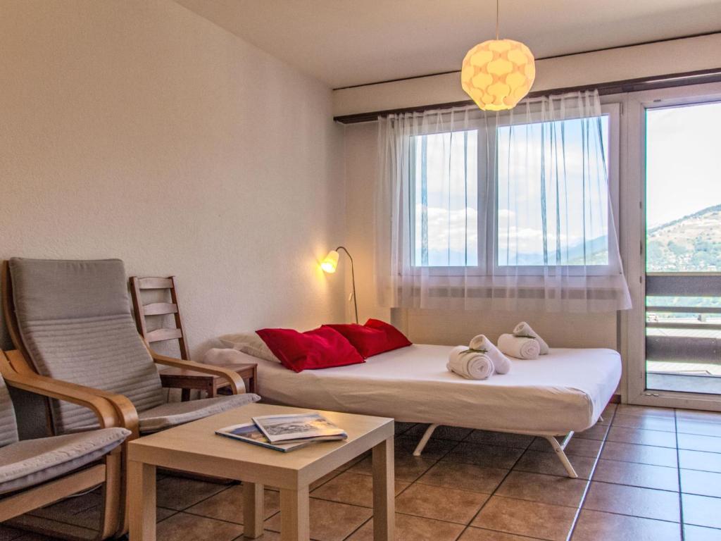 Apartment Valaisia 35A by Interhome