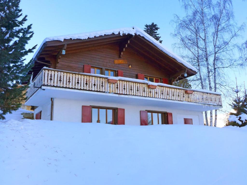 Chalet Le Hibou by Interhome
