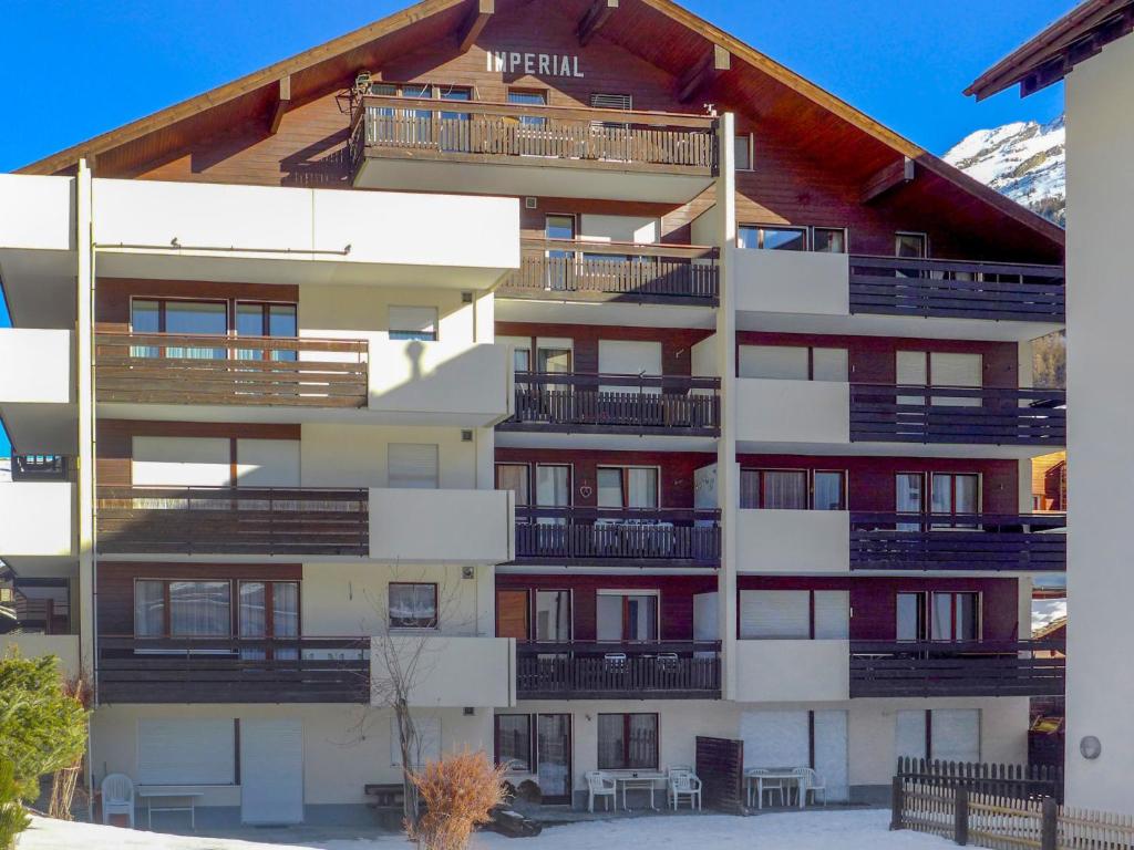 Apartment Imperial-4 by Interhome
